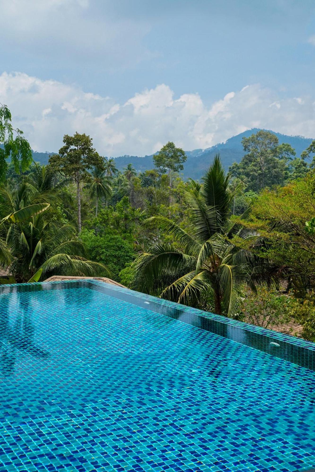 Large 4 Bed Villa Short Walk To Maenam Beach Mae Nam Exteriör bild