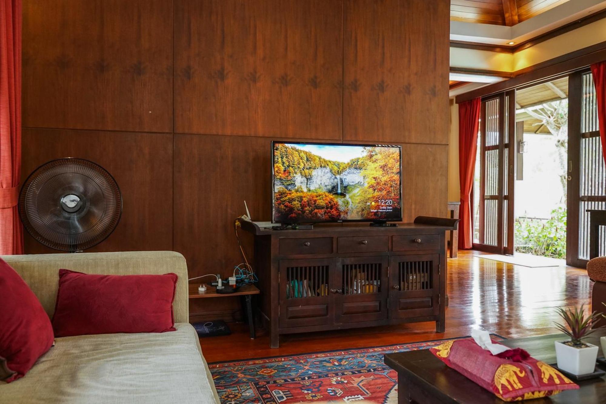 Large 4 Bed Villa Short Walk To Maenam Beach Mae Nam Exteriör bild